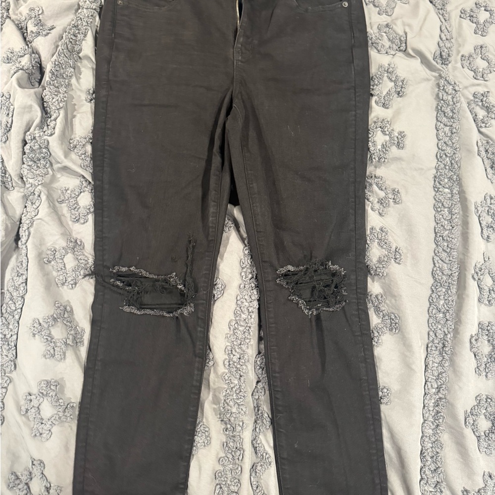 American Eagle Outfitters Black Distressed Jeggings